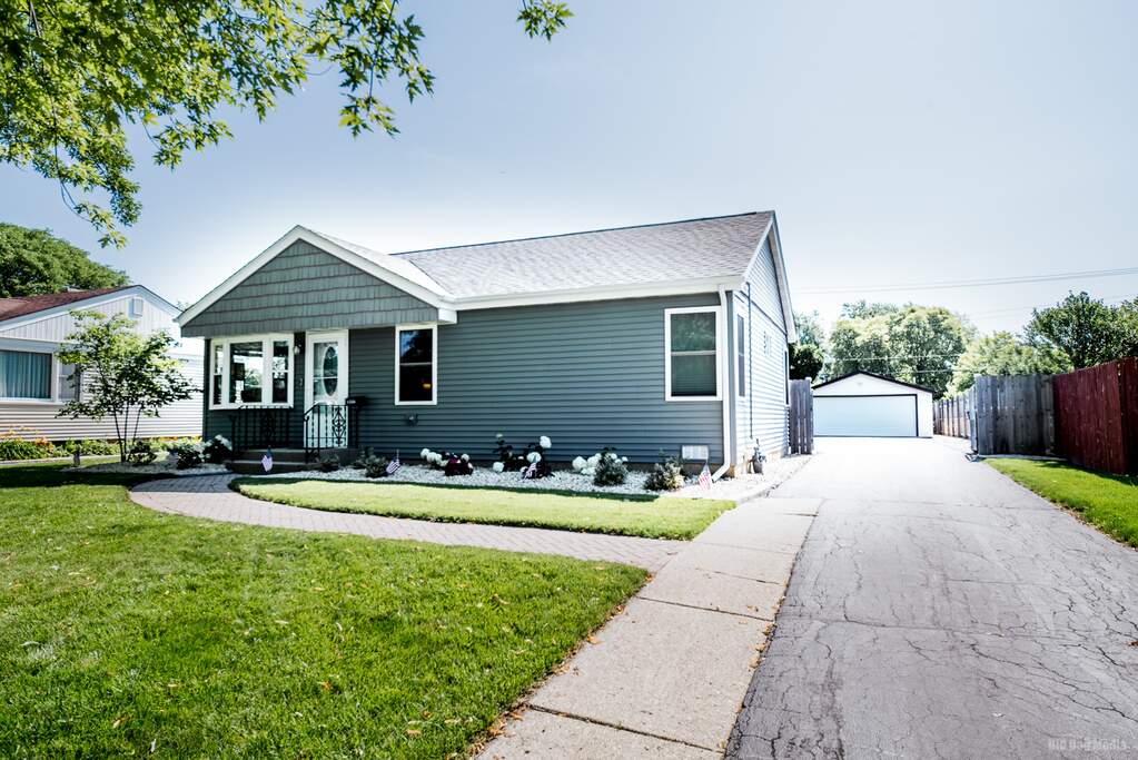 16849 Forest View Drive, Tinley Park, IL 60477 MLS 11830160