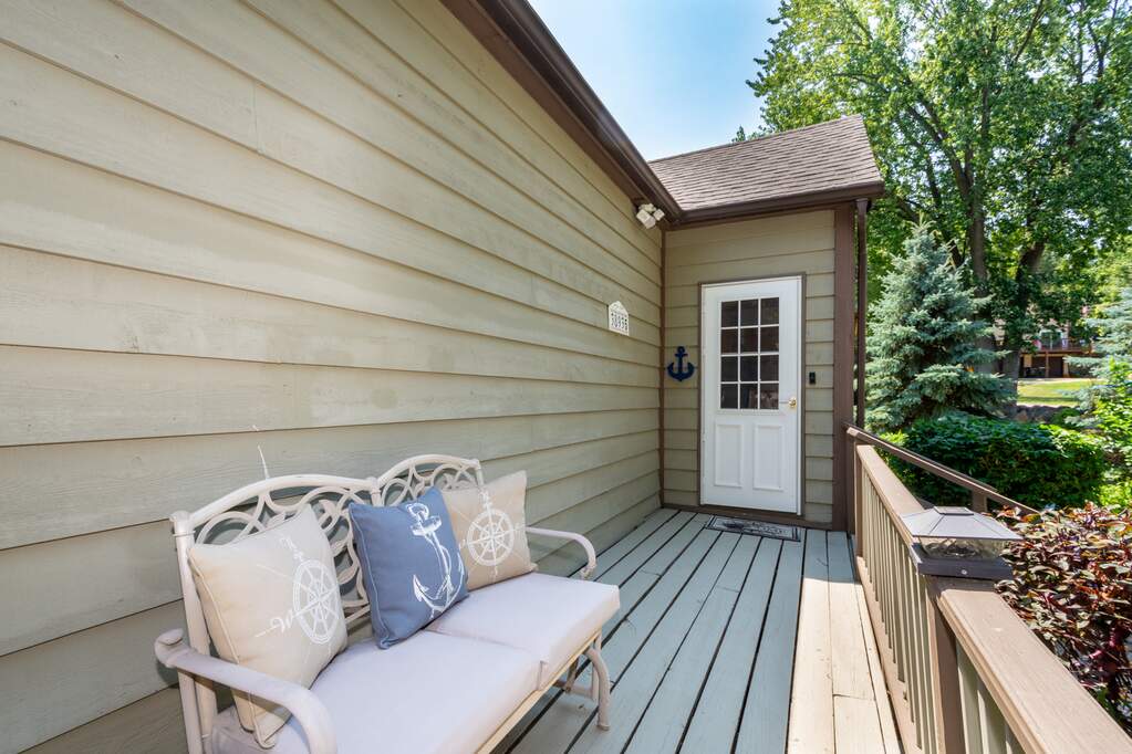 38935 N Sheridan Road, Antioch, IL 60002 MLS 11832877 properties