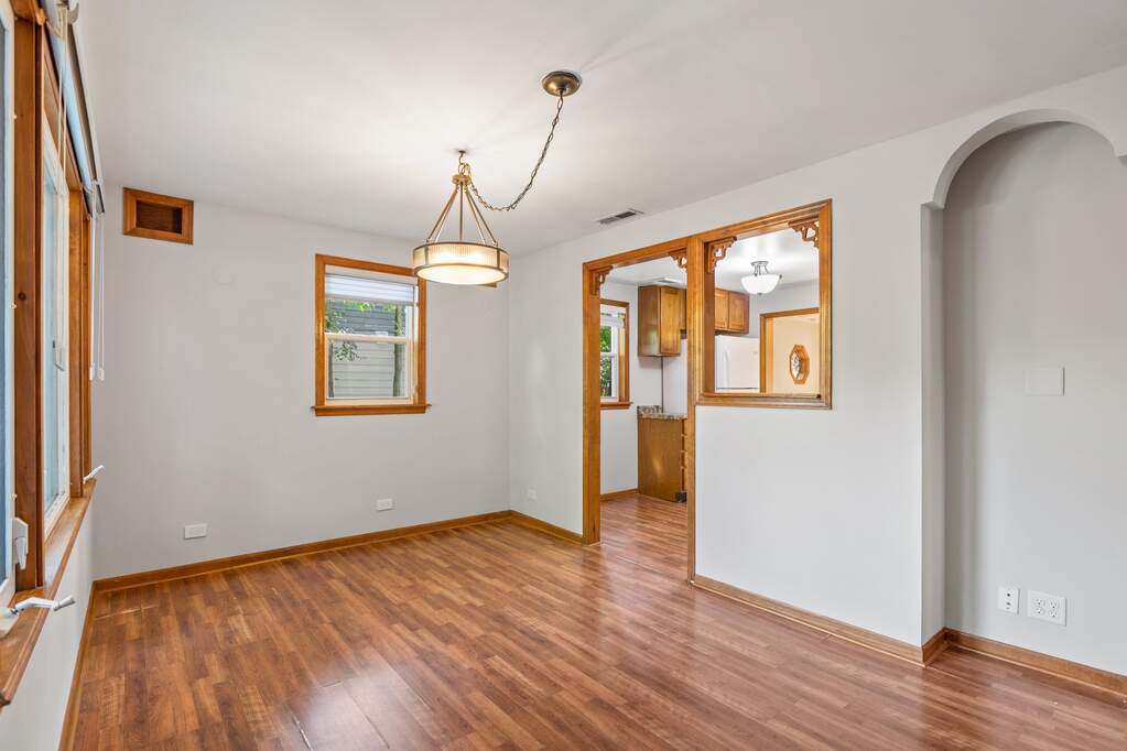 42 Burr Oak Drive, Crystal Lake, IL 60014 MLS 11833667 properties