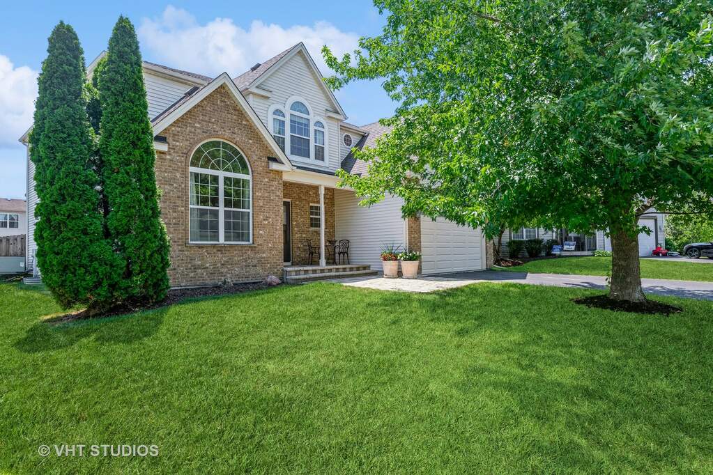 64 N Savannah Parkway, Round Lake, IL 60073 MLS 11833775