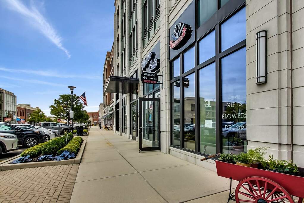 450 Village Center Drive 203, Burr Ridge, IL 60527 MLS 11837881 properties Chicagoland