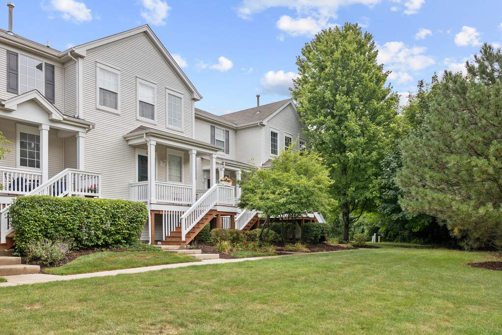 1504 Cambria Drive 5, Dekalb, IL 60115 MLS 11838445 properties