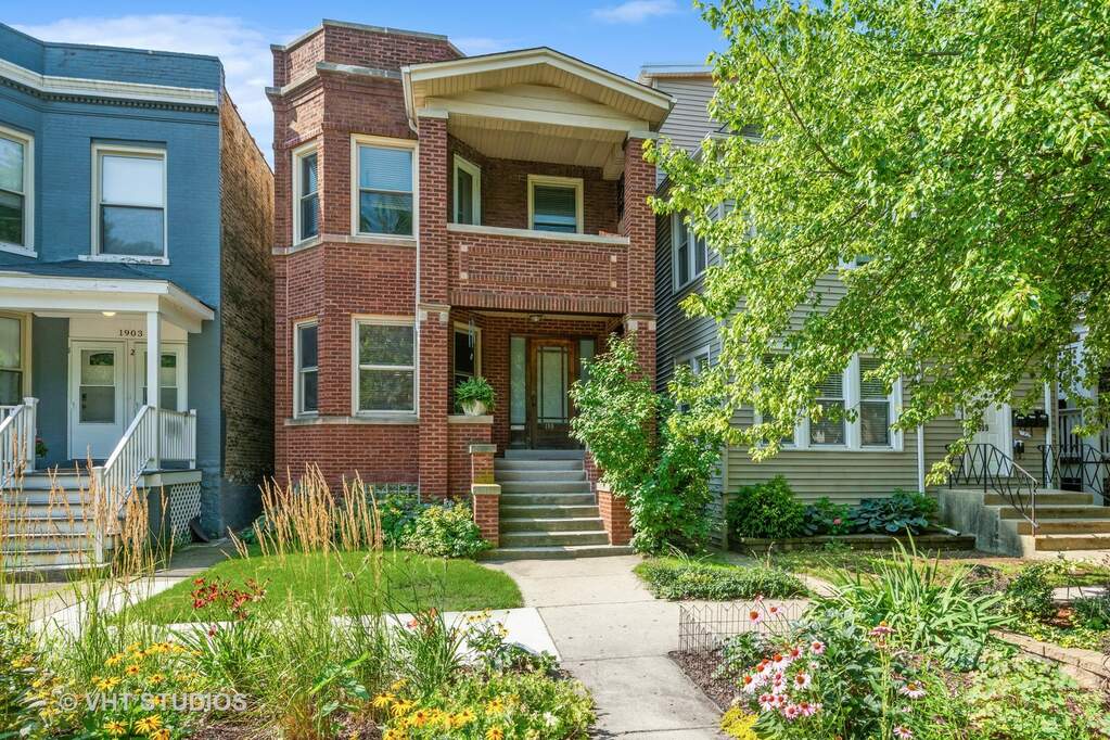 1907 W Berwyn Avenue, Chicago, IL 60640 MLS 11839829 properties