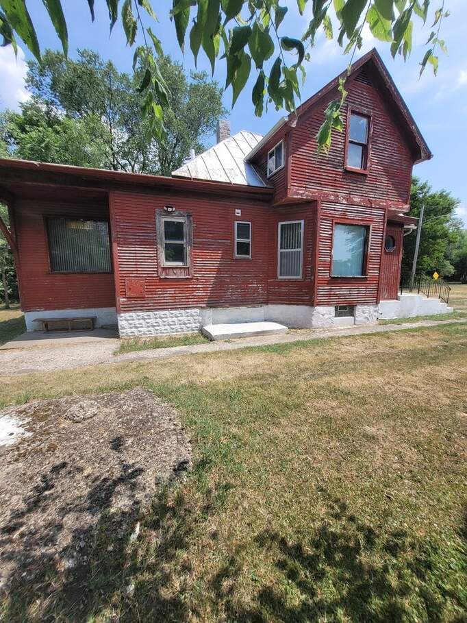 819 N Chicago Avenue, Kankakee, IL 60901 MLS 11842592 properties