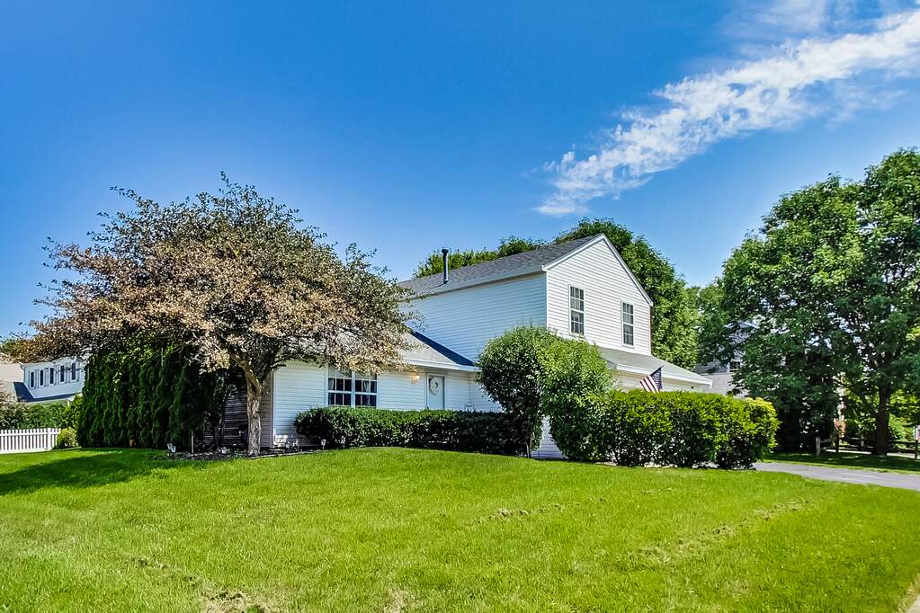 30W210 Mack Road, Warrenville, IL 60555 MLS 11843777 properties