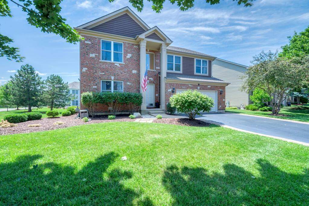 522 Camargo Club Drive, Lake In The Hills, IL 60156 MLS 11843917