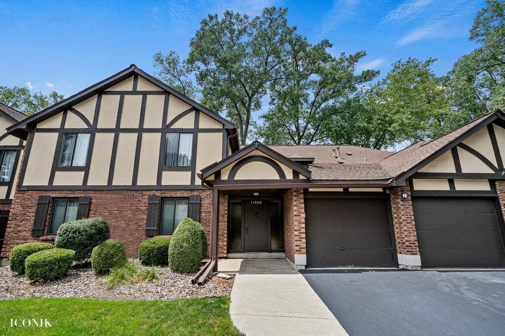 11306 Sycamore Lane 66C, Palos Hills, IL 60465 MLS 11846362