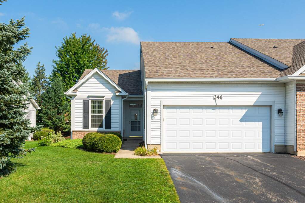 346 Woodhill Drive, Carol Stream, IL 60188 MLS 11847935 properties Chicagoland