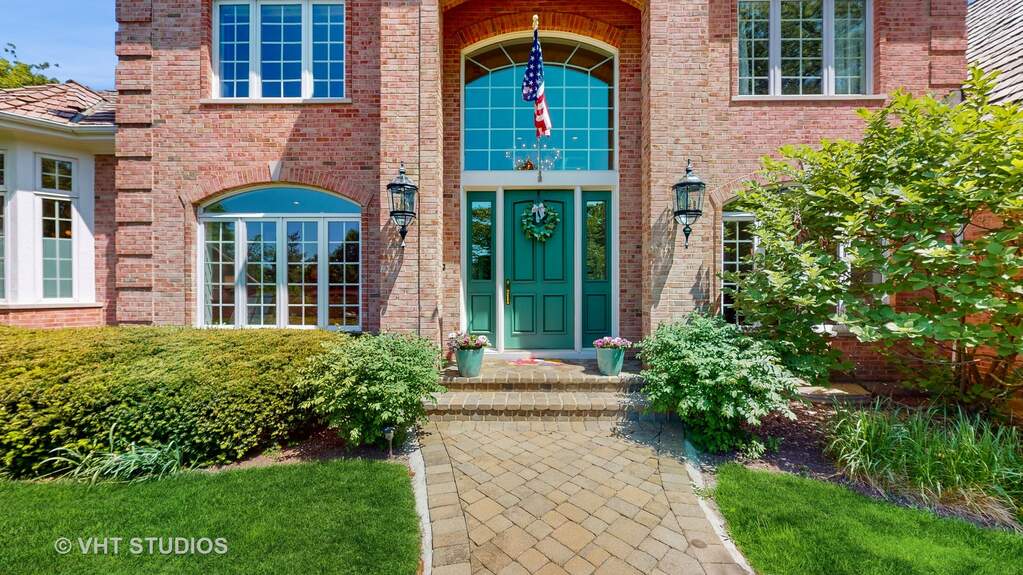 5540 Hilltop Lane, Libertyville, IL 60048 MLS 11848354 properties