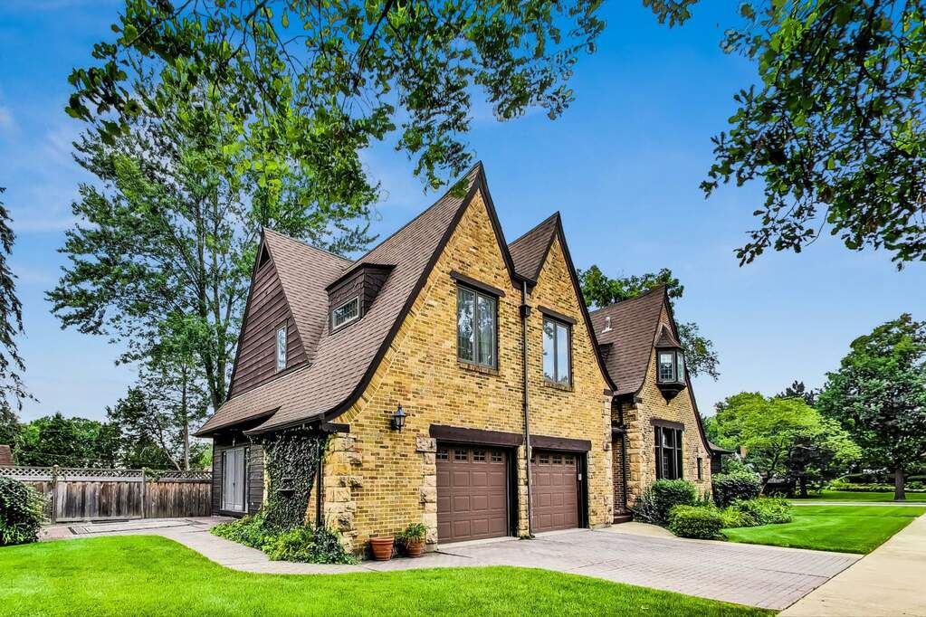 204 W St. Charles Road, Elmhurst, IL 60126 MLS 11861506