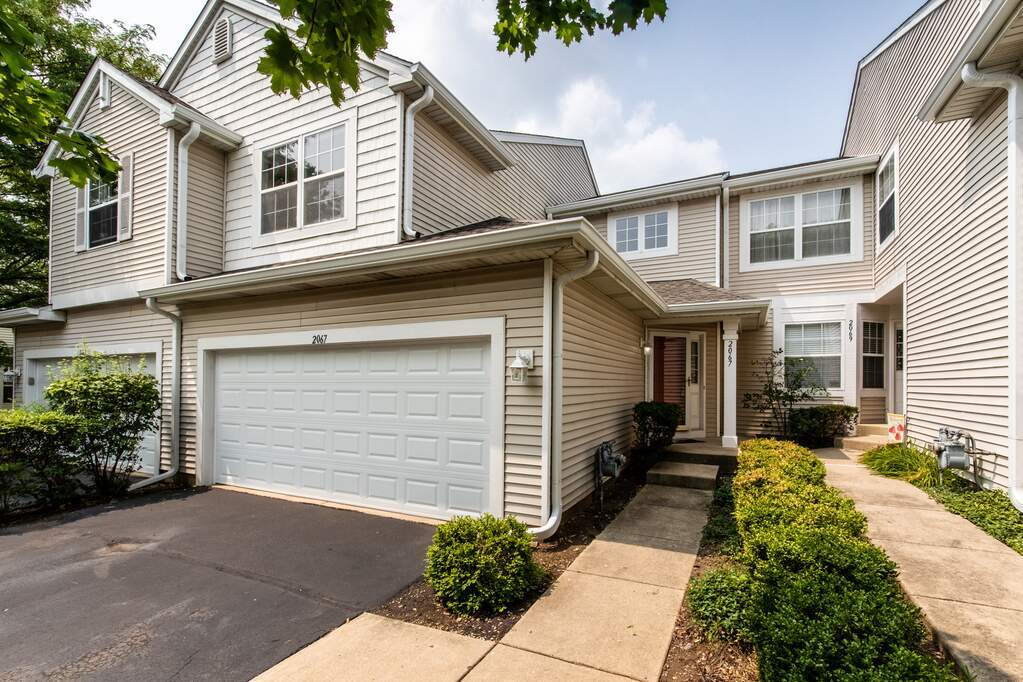 2067 Orchard Lane, Carpentersville, IL 60110 MLS 11863149