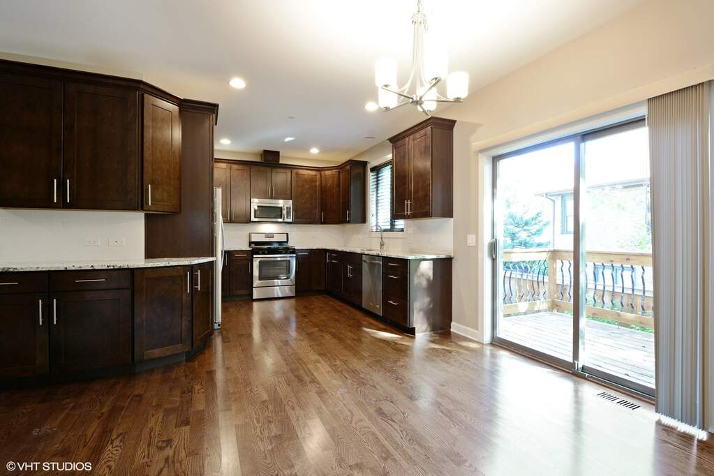 7 Terrace Lane, Lake Zurich, IL 60047 MLS 11878882 properties