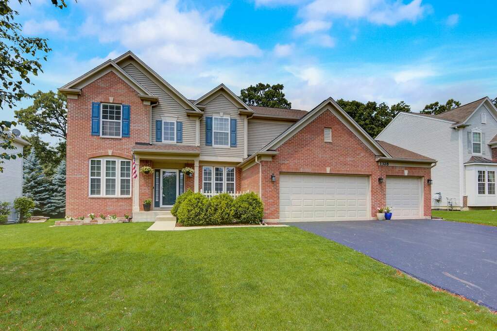 1328 Turnberry Lane, Mundelein, IL 60060 MLS 11892005 properties
