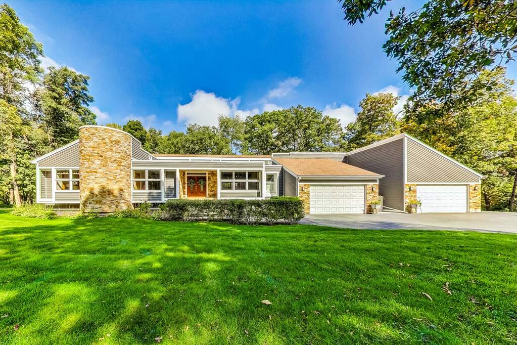 0S704 Autumn Woods Lane, Elburn, IL 60119 MLS 11893727 properties