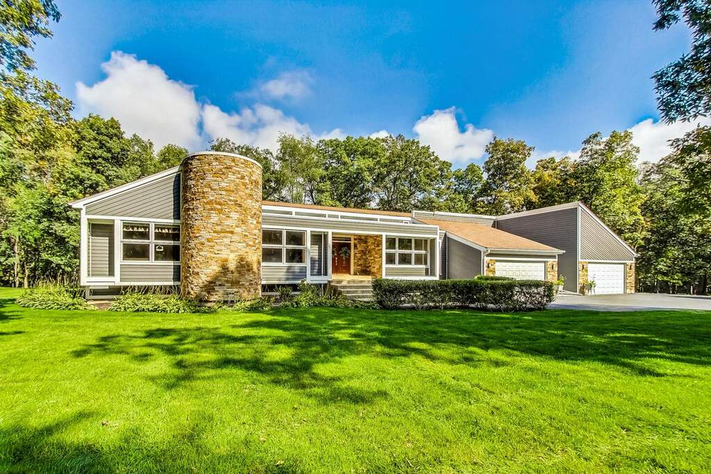 0S704 Autumn Woods Lane, Elburn, IL 60119 MLS 11893727 properties