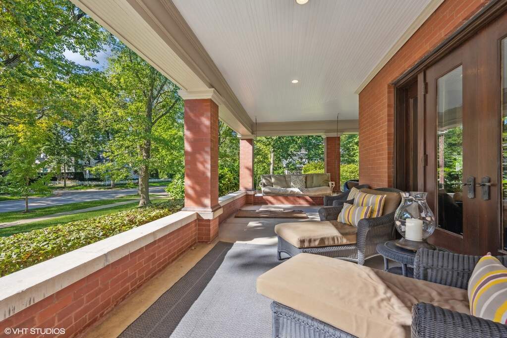 730 Lake Avenue, Wilmette, IL 60091 MLS 11900273 properties