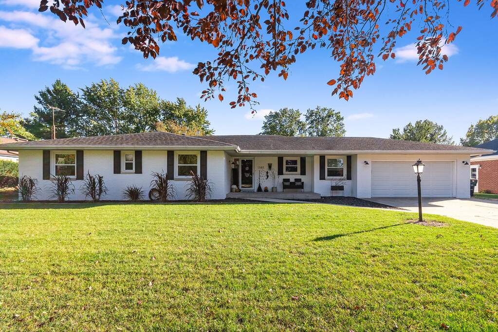 1545 E Hugh Street, Diamond, IL 60416 MLS 11906277 properties