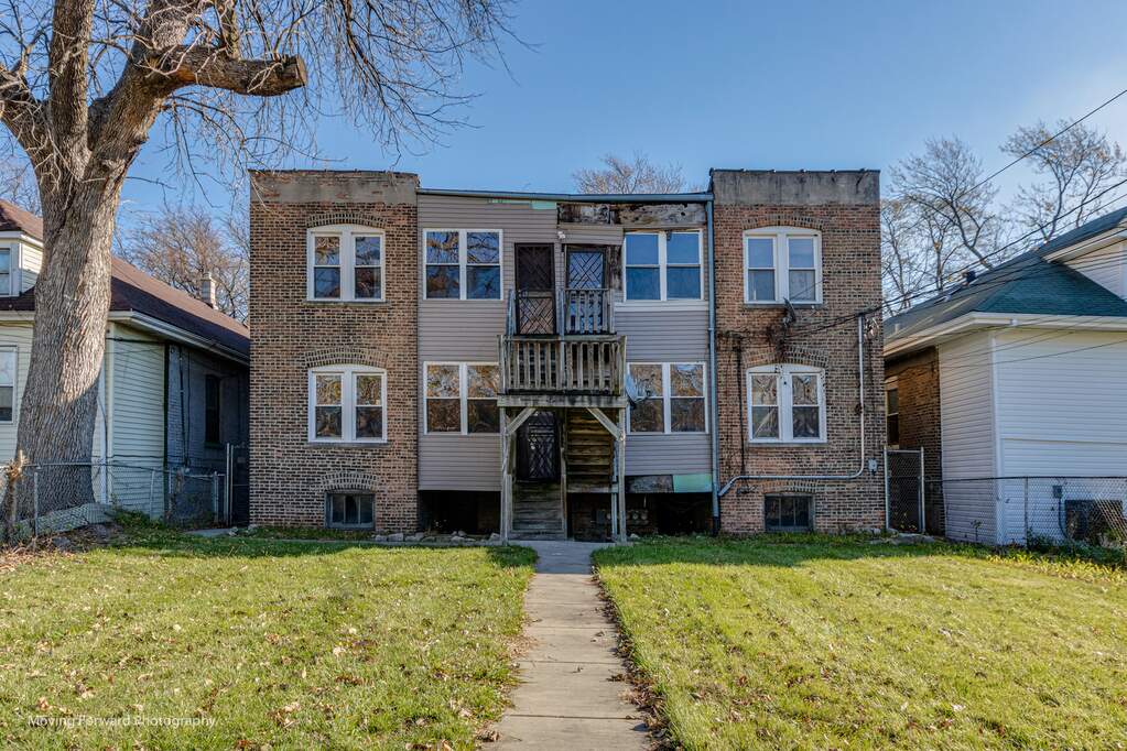 7535 Perry Rd 7538 S Perry Avenue, Chicago, IL 60620 | MLS# 11929280 | @properties ...