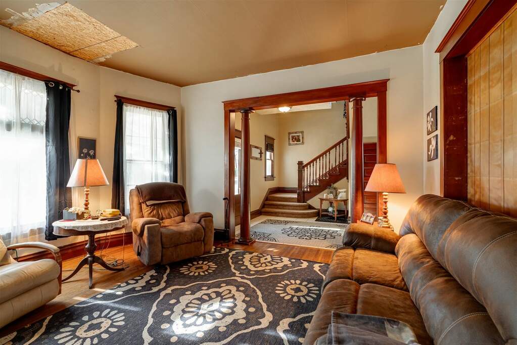 500 E Cedar Street, Leroy, IL 61752 MLS 11930475 properties Chicagoland