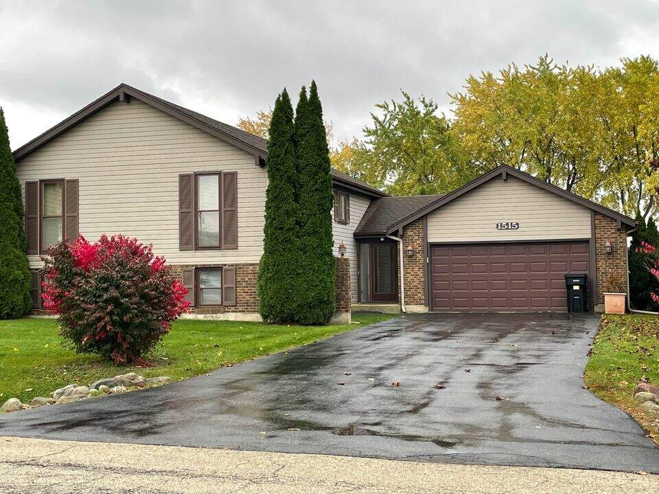 1515 Cobblestone Court, Johnsburg, IL 60051 MLS 11930841