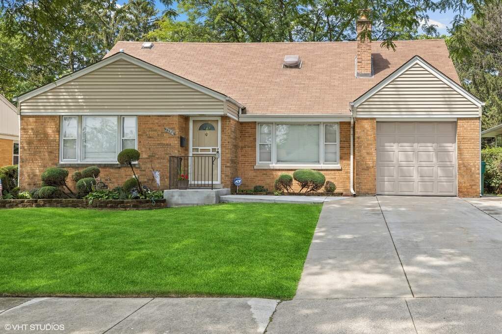 1256 Mandel Avenue, Westchester, IL 60154 MLS 11931527 properties