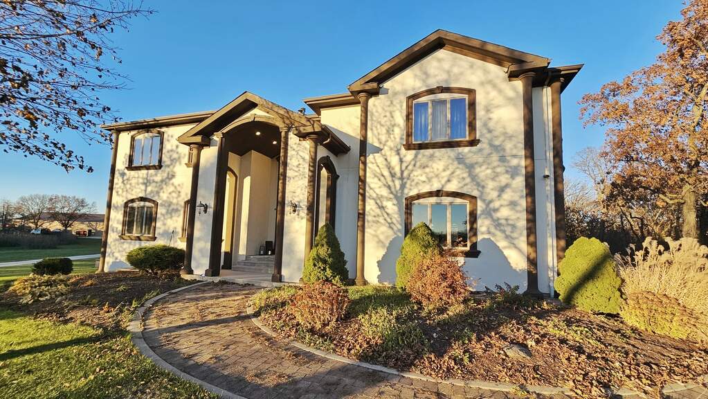 47w636 Chapman Road, Hampshire, IL 60140 MLS 11931892 properties