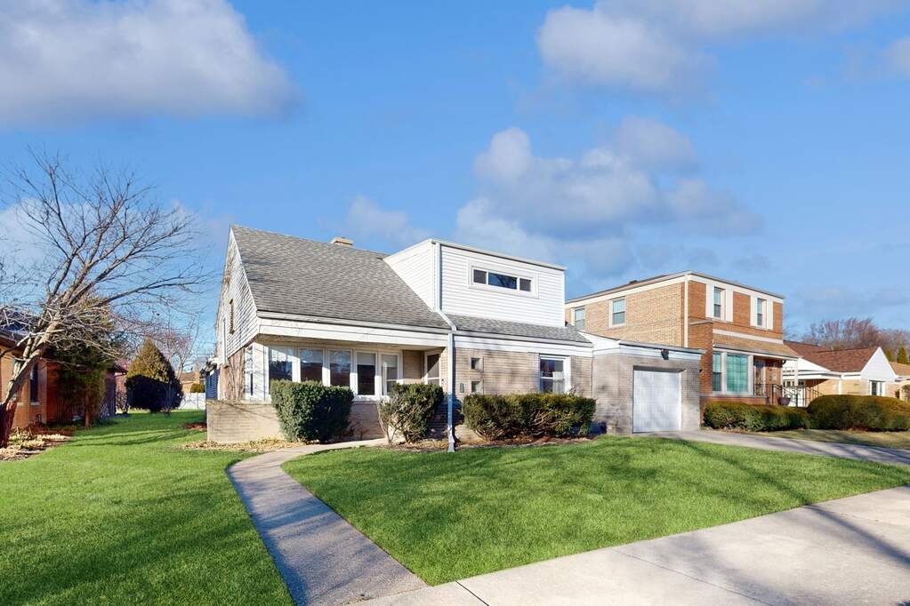 8838 Central Park Avenue, Evanston, IL 60203 MLS 11935303