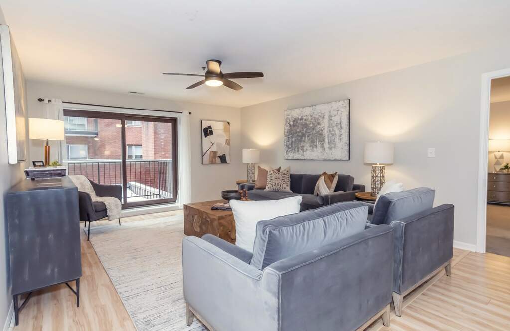 129 Acacia Circle 207, Indian Head Park, IL 60525 MLS 11935690