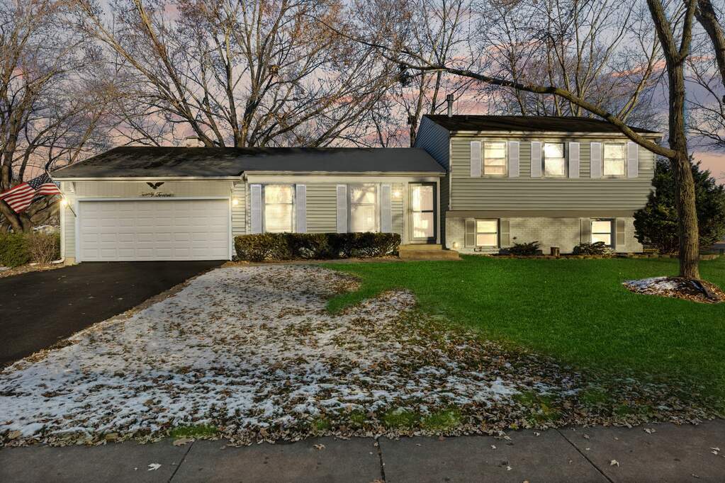 2012 Springside Drive, Naperville, IL 60565 | MLS# 11937971 ...
