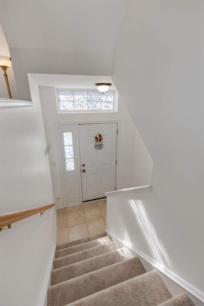 232 New Haven Drive, Cary, IL 60013 MLS 11940049 properties