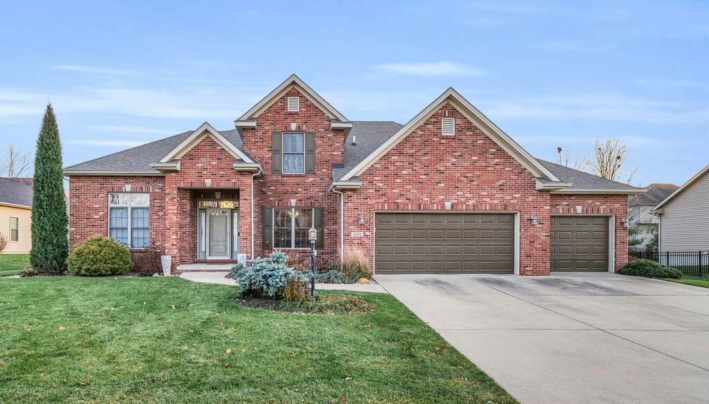 4801 Sandcherry Drive, Champaign, IL 61822 MLS 11940169