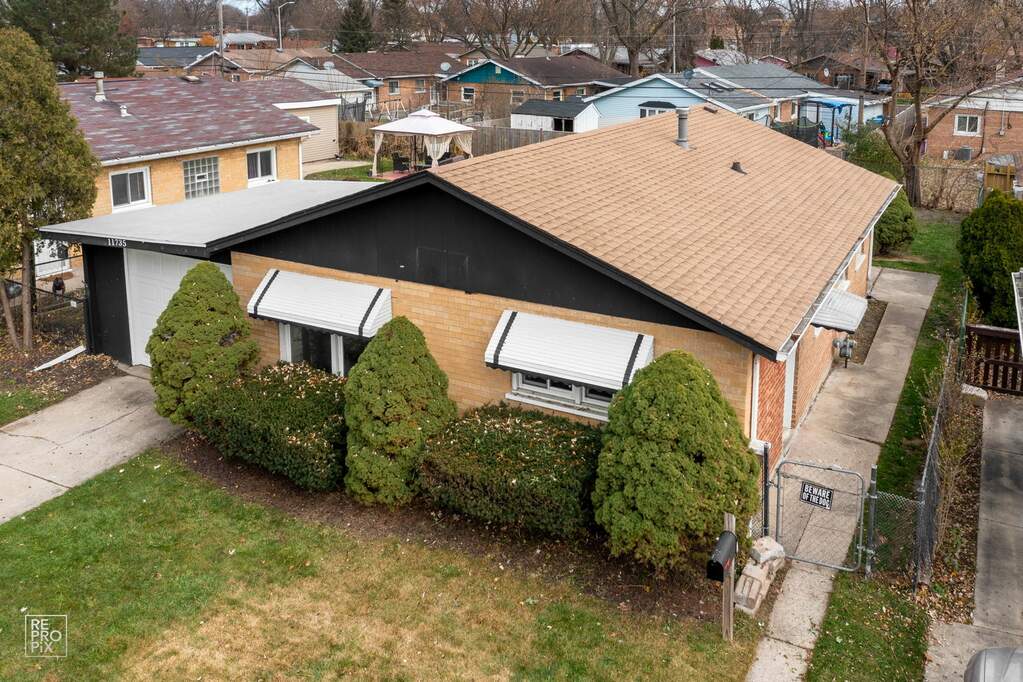 11735 S Keeler Avenue, Alsip, IL 60803 MLS 11940689 properties