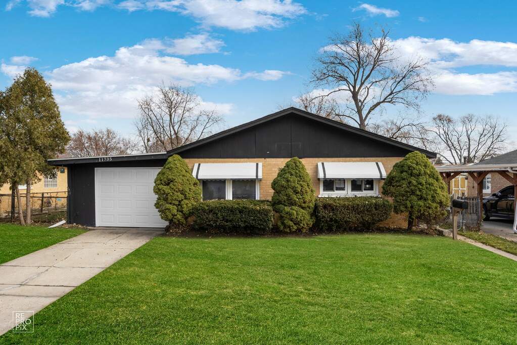 11735 S Keeler Avenue, Alsip, IL 60803 MLS 11940689 properties