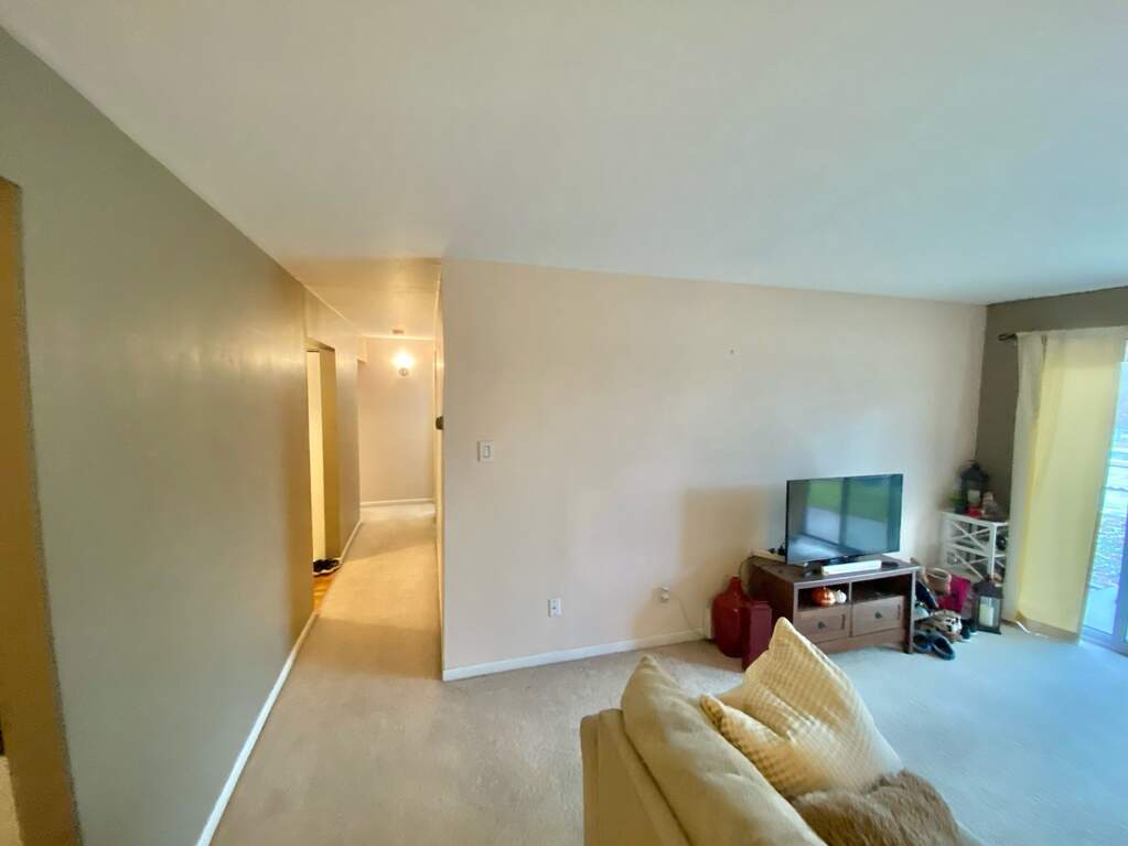 100 Willow Lane 116B, Willow Springs, IL 60480 MLS 11940825