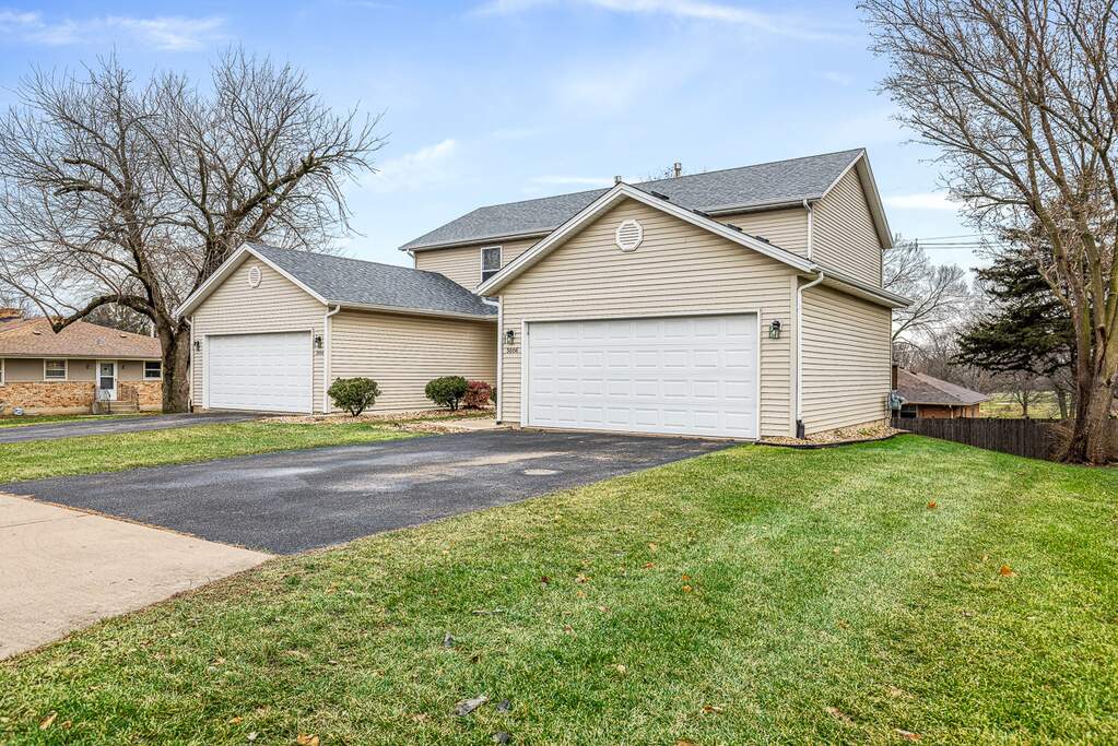 3006 La Salle Avenue, Rockford, IL 61114 MLS 11940941 properties