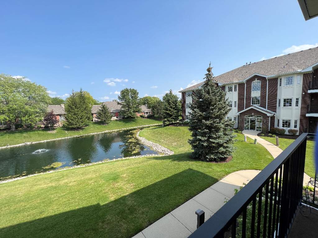 13058 Laurel Glen Court 201, Palos Heights, IL 60463 MLS 11941504