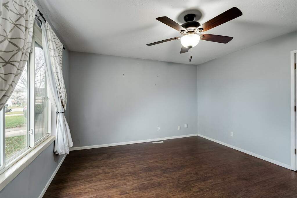 2313 Rainbow Avenue, Bloomington, IL 61704 MLS 11942233