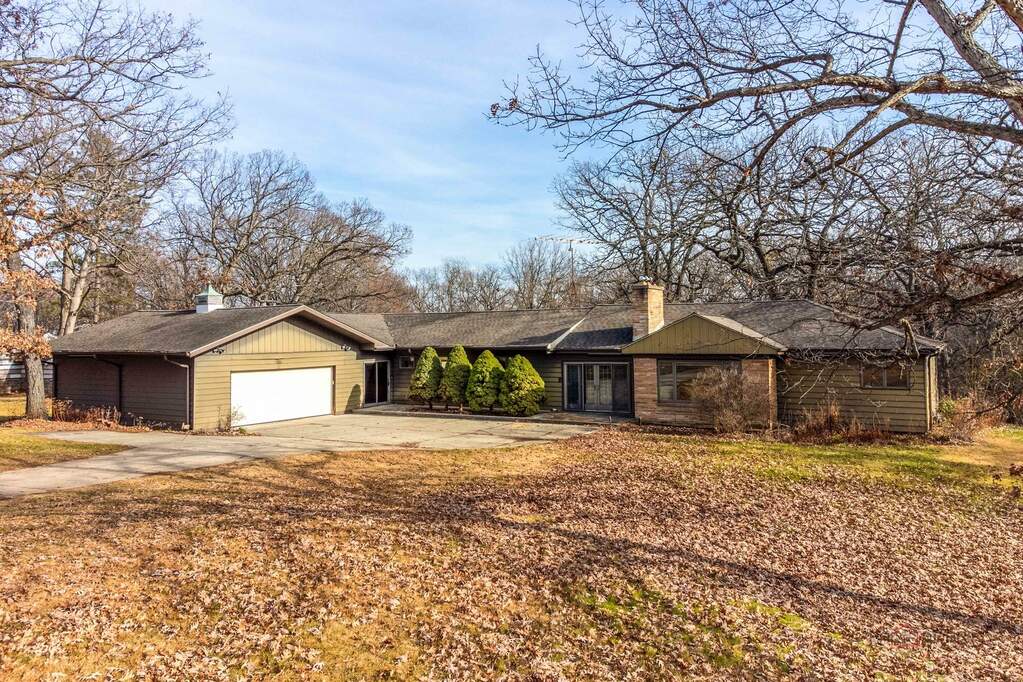 7302 S Rawson Bridge Road, Cary, IL 60013 MLS 11943013 properties