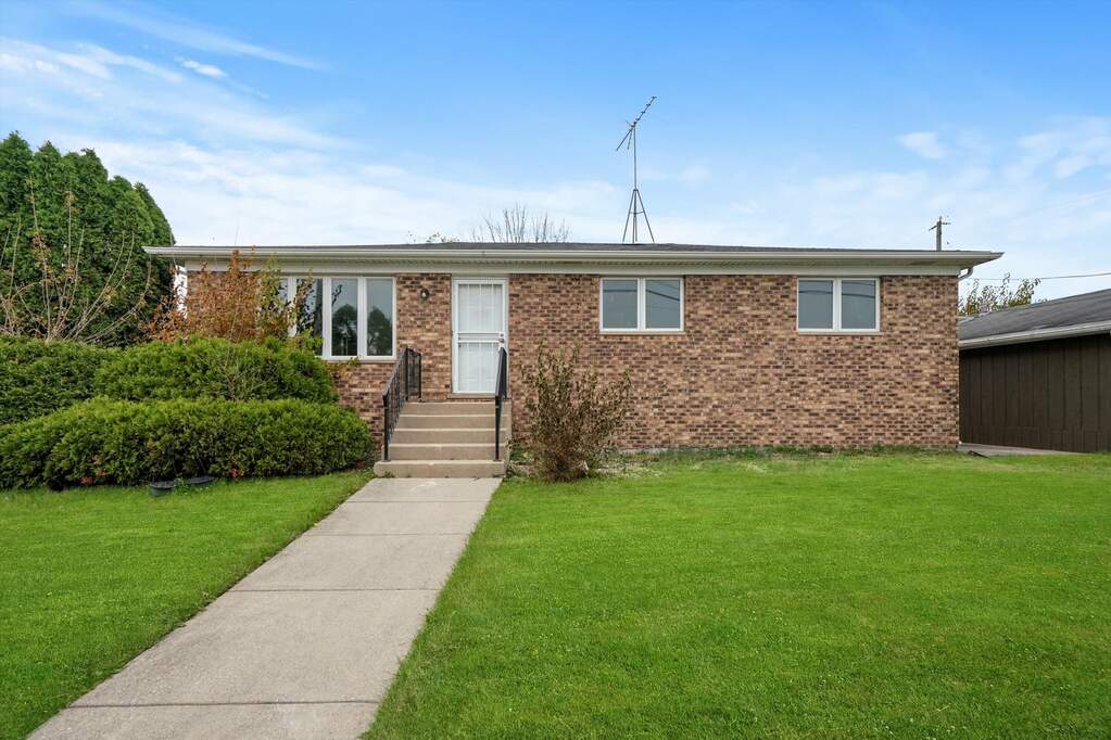 15347 Haney Road, South Holland, IL 60473 MLS 11943360 properties