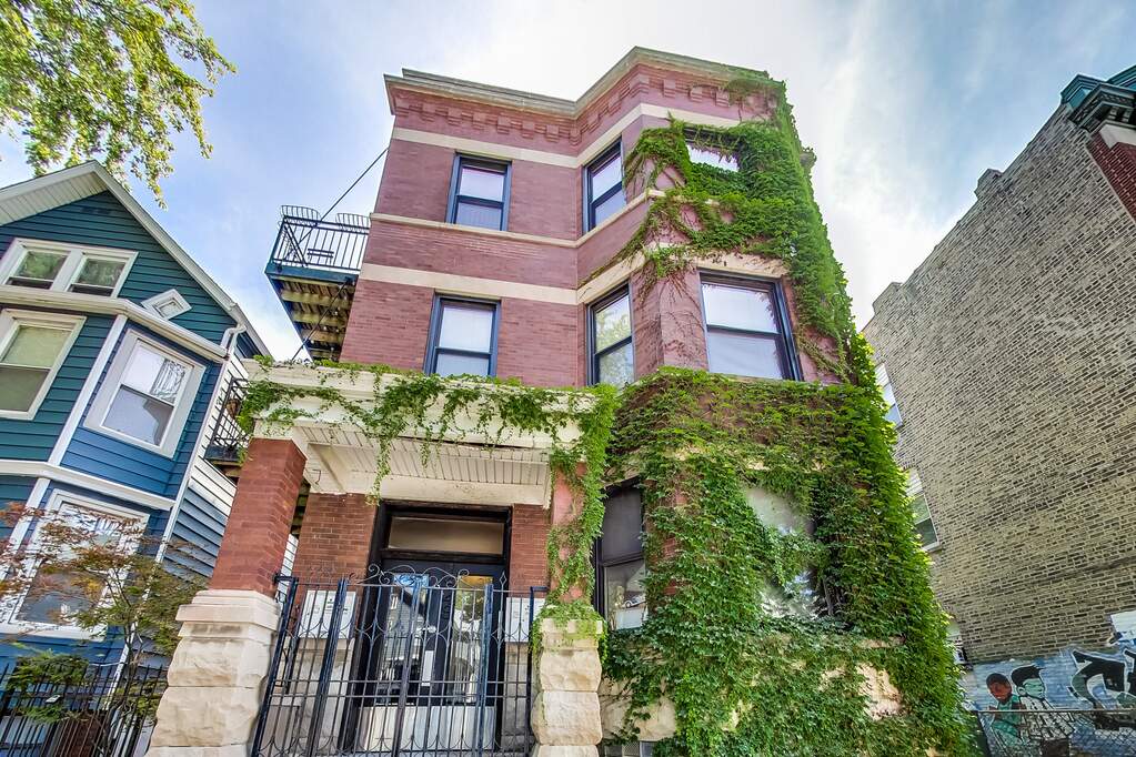 1949 W Roscoe Street 1C, Chicago, IL 60657 MLS 11948703