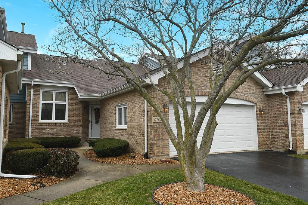 17362 Brook Crossing Court, Orland Park, IL 60467 MLS 11950879