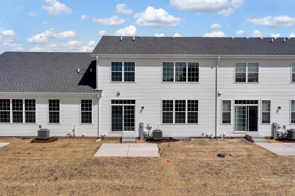 196 Dorset Avenue, Oswego, IL 60543 MLS 11951505 properties Chicagoland