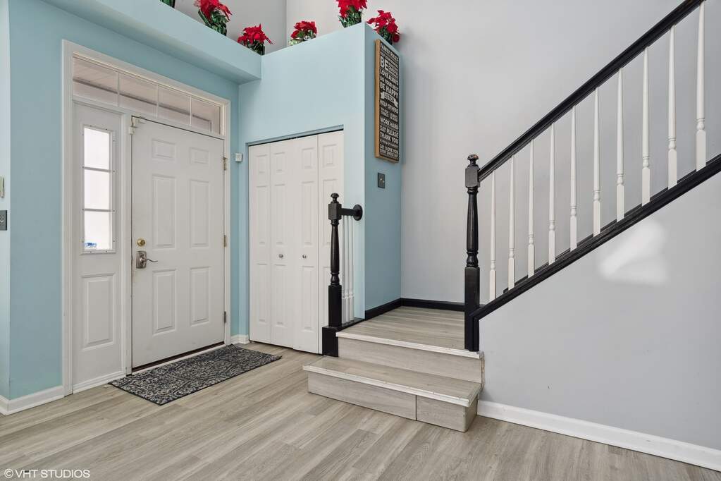 705 Silver Leaf Drive, Joliet, IL 60431 MLS 11953742 properties