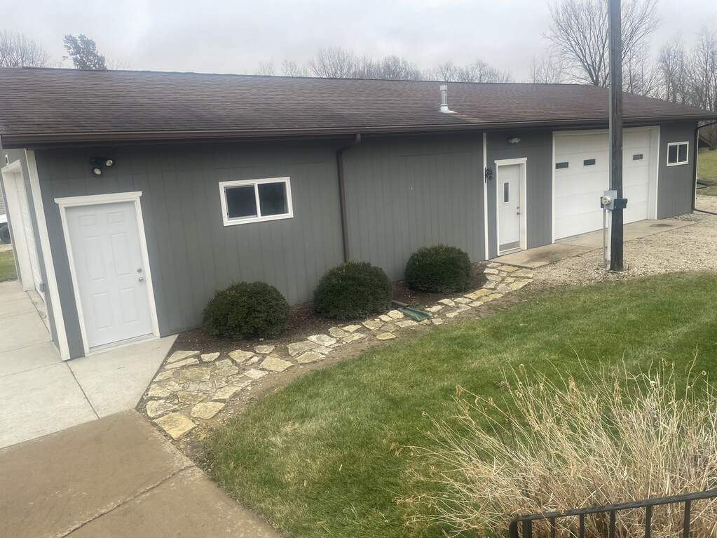 2702 N 3853rd Road, Sheridan, IL 60551 MLS 11956339 properties