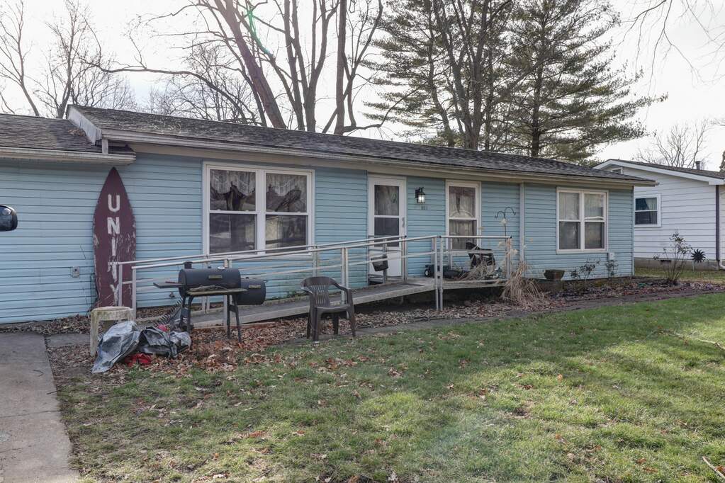 607 E Marshall Street, Tolono, IL 61880 MLS 11956996 properties