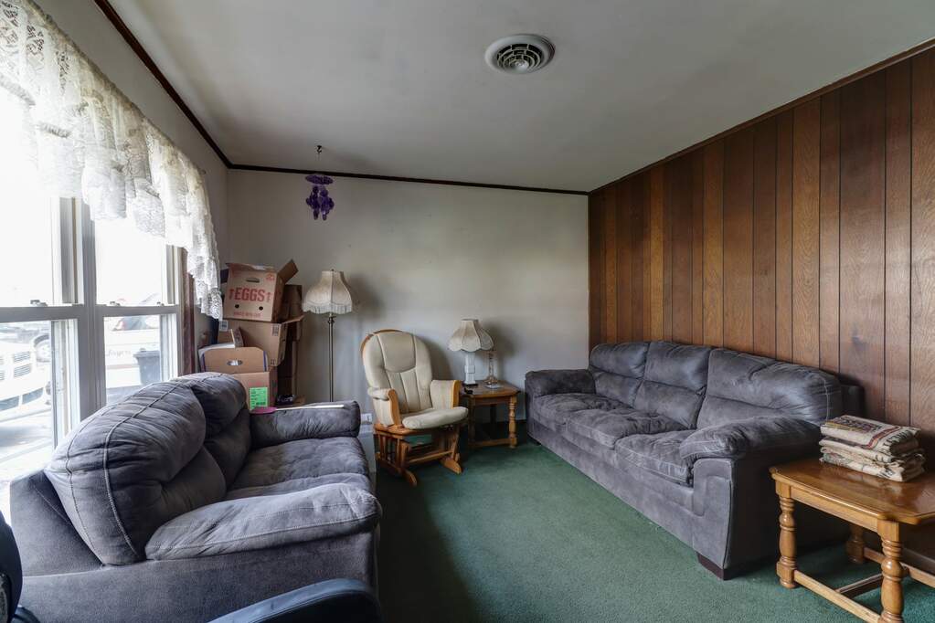 607 E Marshall Street, Tolono, IL 61880 MLS 11956996 properties