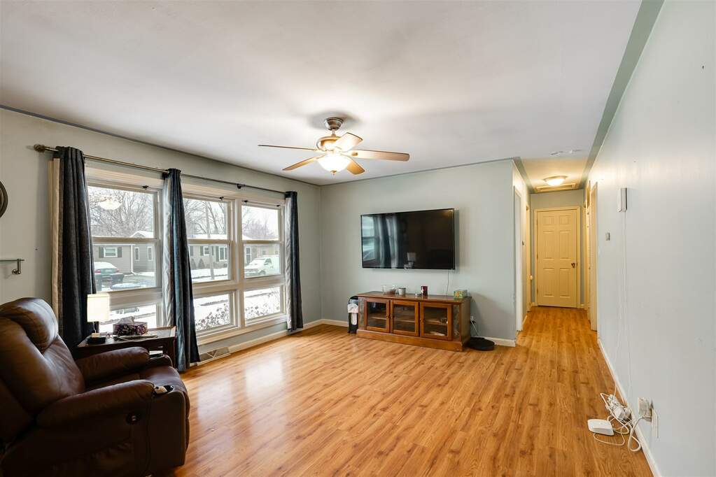 222 Meadowbrook Drive, Bloomington, IL 61701 MLS 11958692