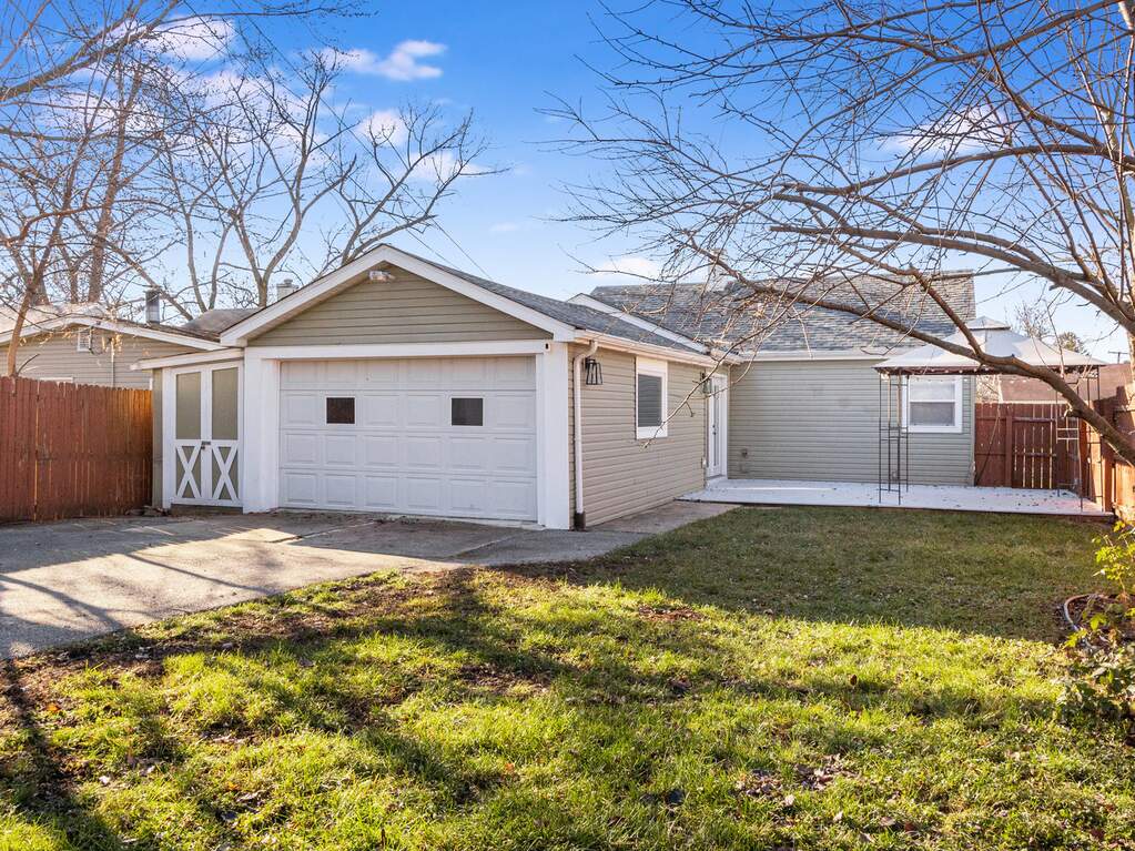 110 Park Drive, Joliet, IL 60436 MLS 11958759 properties Chicagoland