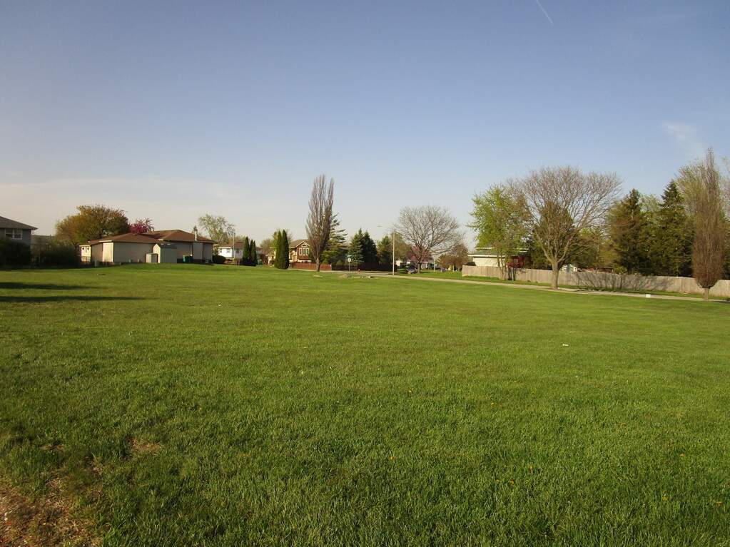 3001 Theodore Street, Joliet, IL 60435 MLS 11959410 properties