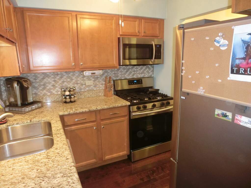 12750 Carriage Lane D1, Crestwood, IL 60418 MLS 11959516